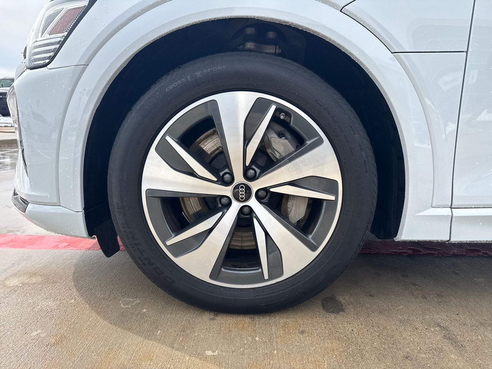 2024 Audi Q8 e-tron Premium quattro